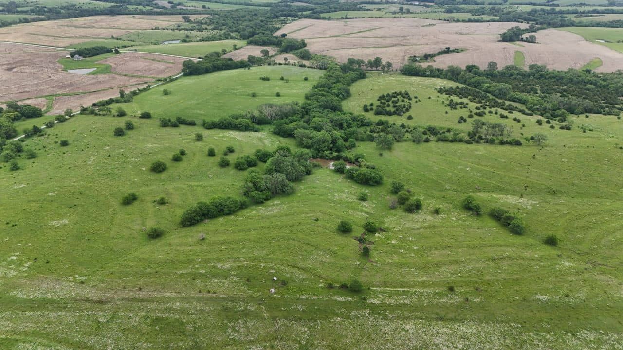 Listing Photo: johnson-county-ne-158-acres